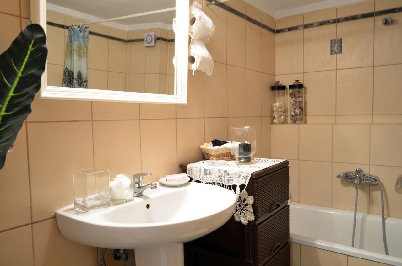 Delmare Dion Apartment Salonicco Esterno foto